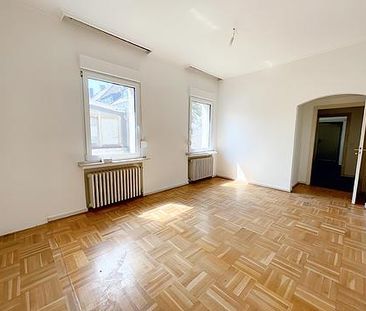 GROßZÜGIGE 2-ZIMMER WOHNUNG IN KREFELDER INNENSTADT ZU MIETEN! - Photo 3