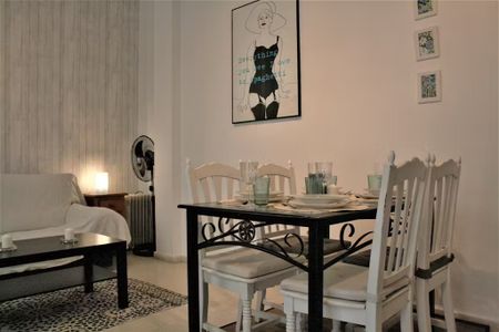 Plaza San Martín, Sevilla, Andalusia 41003 - Photo 4