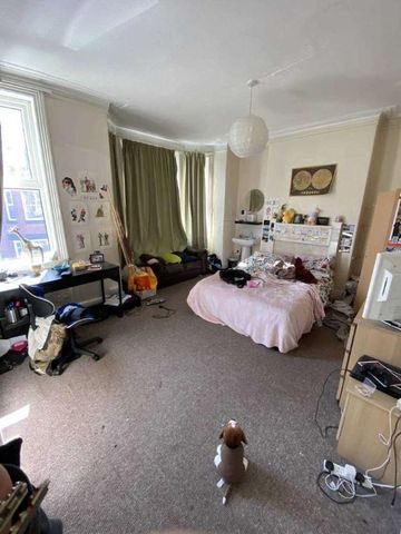 Furness Road, Fallowfield, M14 - Photo 4