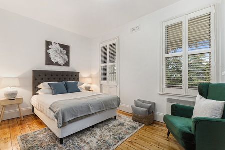Fully Furnished 3 Bedroom Family Home - Photo 4