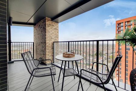 1 bedroom flat to rent - Photo 2