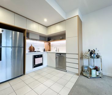 Modern 1 Bedroom Unit in the heart of Penrith - Photo 6