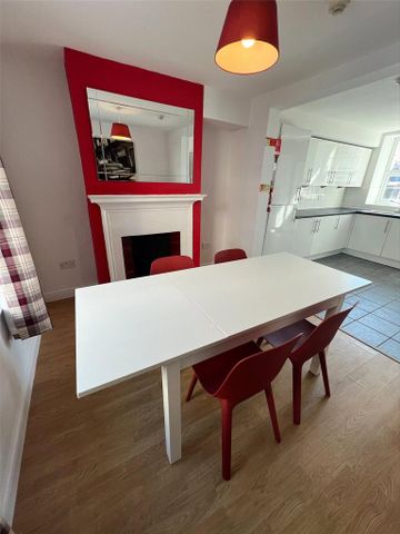 4 bedroom house to rent - Photo 3