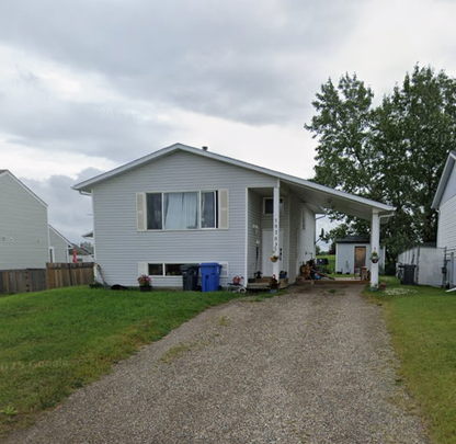 ROSS RESIDENCE 10703 - Lower - Photo 1