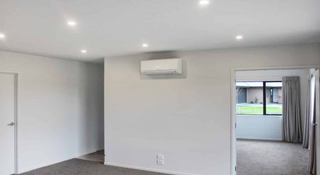 Four Bedroom Home - Photo 5