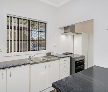 Peaceful Living - Photo 3