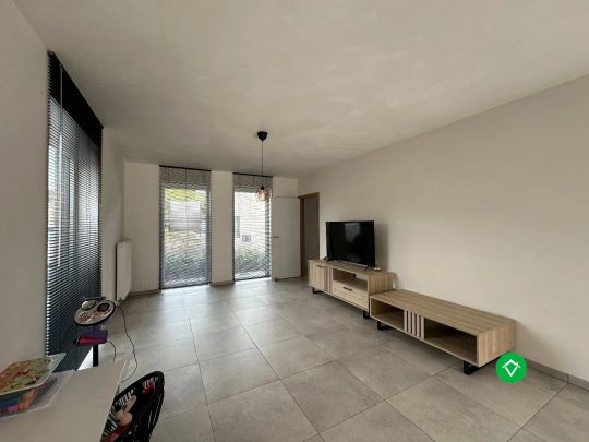 Moderne en lichtrijke nieuwbouwwoning met drie slaapkamers te Handzame (Kortemark) - Photo 1