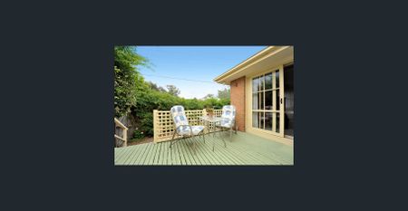 Quality Single Story - Photo 2