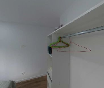 Madrid - Photo 2