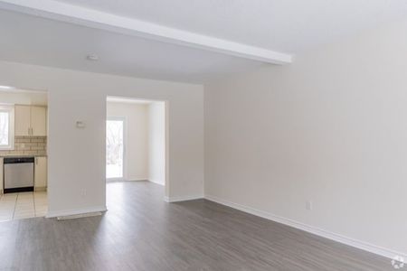 For Lease - 414 Stone Road Unit# 29, Guelph, Ontario - Photo 3