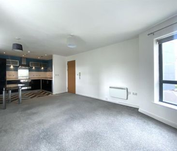 2 Bedroom Apartment To Let - Photo 2