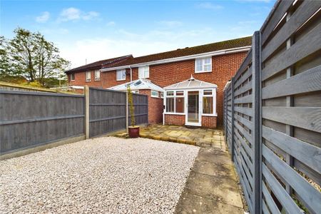 2 bedroom terraced house to rent - Photo 5