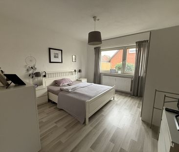 Attraktive Erdgeschosswohnung mit großzügigem Balkon und Garten im ... - Photo 3