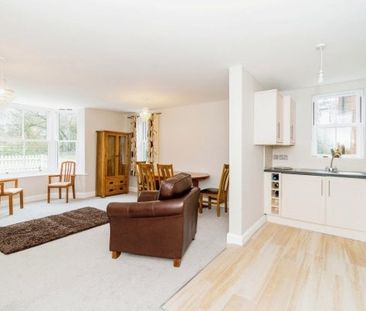 Southampton Road - Photo 2