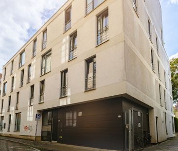 Charmant Wohnen im Schnoor - Attraktive 3-Zimmer-Wohnung mit Loggia - Photo 5