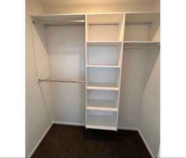 **Beautiful Modern 2BR Townhouse in Dunedin** - Photo 2
