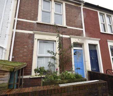 2 bedroom terraced house to rent - Photo 2