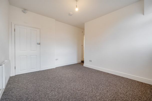 Baker Street, Reading, RG1 7XX - Photo 1