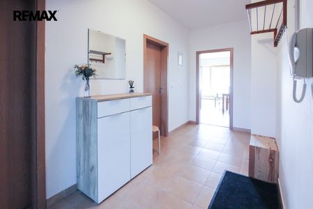 Pronájem bytu 3+kk 81 m², K Palečku 2665, Praha - Photo 2