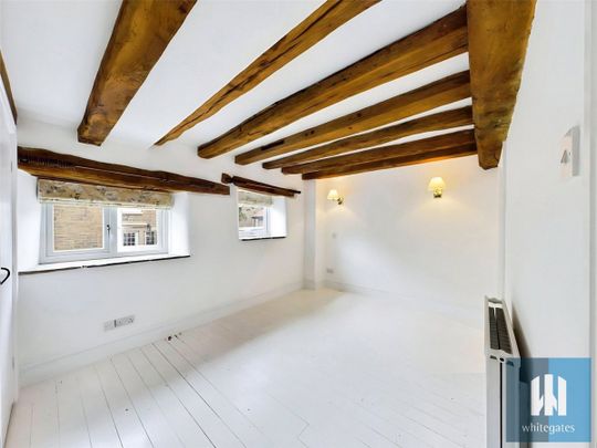 Manor Farm, Main Street, Pontefract, WF9 - Photo 1