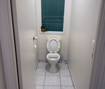 Craigieburn - Photo 5