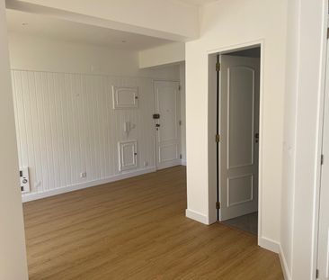 Apartamento T0 totalmente remodelado no Bairro da Assunção, em Cascais - Photo 3