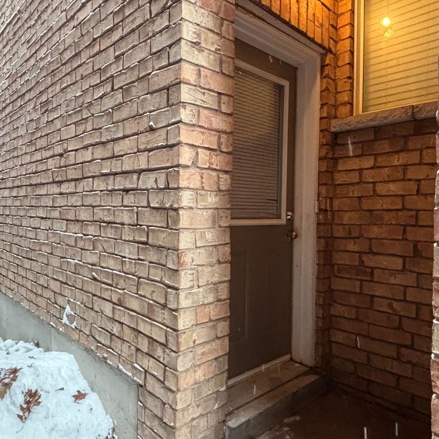 For Lease - 73 San Gabriele Place Unit# Basement, Toronto, Ontario - Photo 2