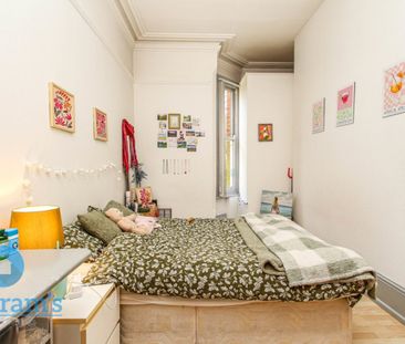 5 bed Flat for Rent - Photo 3