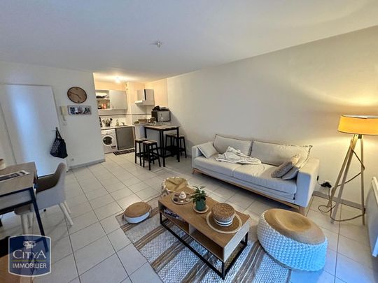 Location Appartement 2 pièces 43m² POITIERS 86000 - Photo 1