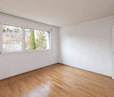 2.5 Zimmer, 2. Stock - Photo 2
