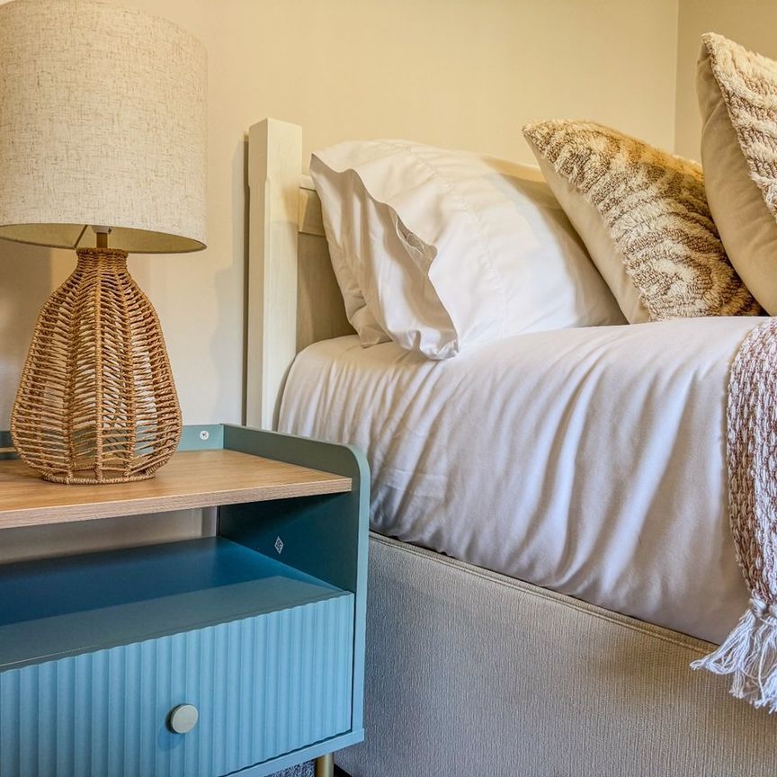 4 Bed Terraced House, Dale Street, NG2 - Photo 1