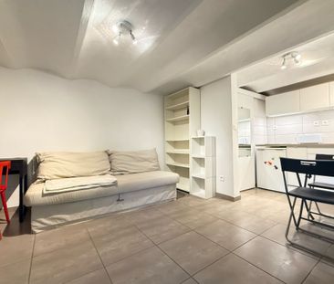 STUDIO MEUBLE DE 20 M2 EN REZ-DE-JARDIN QUARTIER AGUILLON PR - Photo 5