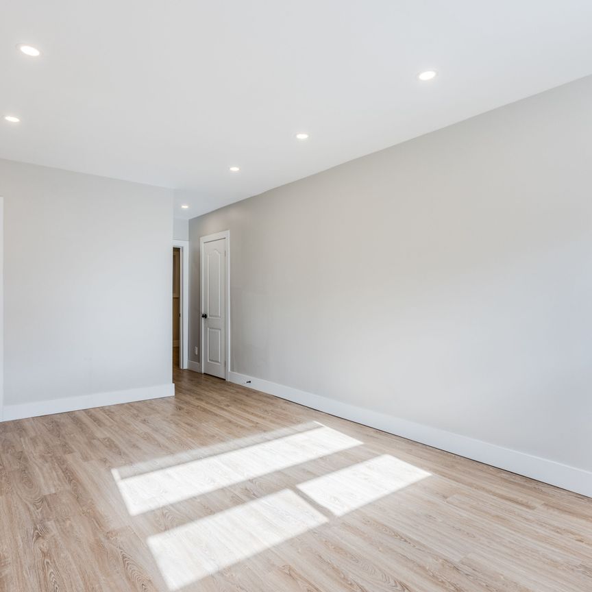 For Lease - 1 Hassard Avenue Unit# 1, Toronto, Ontario - Photo 1