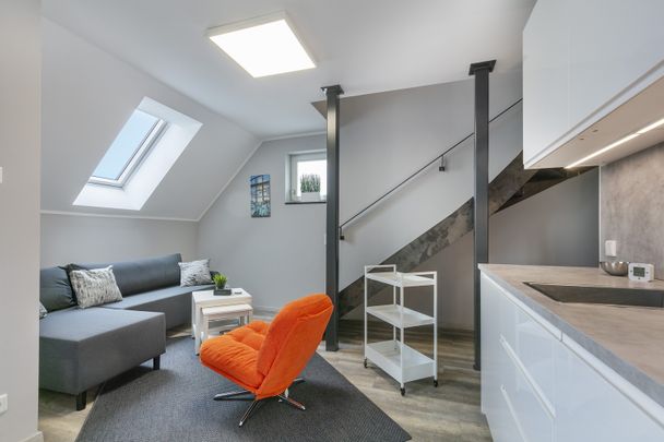 Lichtdurchflutete Neubau-Maisonettewohnung in Köln-Ossendorf - Foto 1