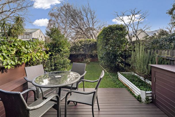 Tranquil Living In Harbourside Pocket One Street Back From The Water - Photo 1