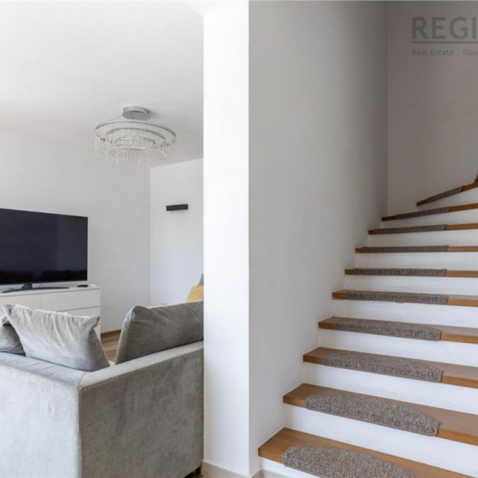 Casa de inchiriat cu 3 Dormitoare | Curte si Terasa | Brasov - Photo 1