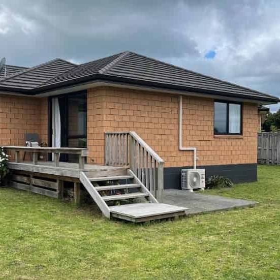 Modern 3-Bedroom Family Home in Ruakākā - Photo 1