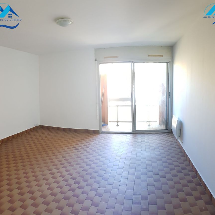 Location Appartement 1 pièce 31m² MARSEILLE 3ème - Photo 1