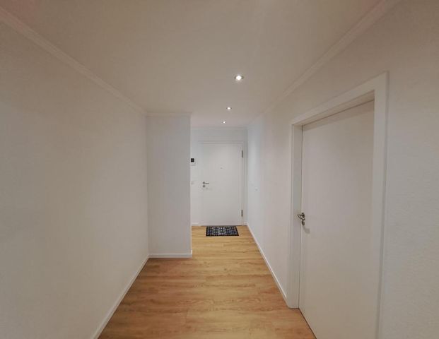 Exklusive Vierzimmerwohnung in den "Apollinarisgärten" - Photo 1