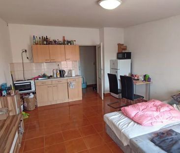 Pronájem bytu 1+kk 26 m² - Photo 2