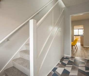 4 bedroom semi-detached house to rent - Photo 6