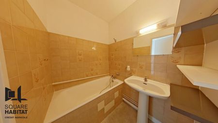 Location Appartement 2 pièces 53m² POITIERS 86000 - Photo 4