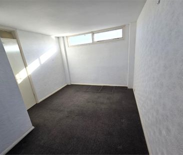 2 bedroom maisonette to rent - Photo 6