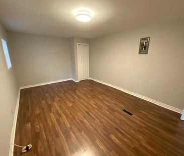 823 Montreal St - Unit 2 - Photo 1