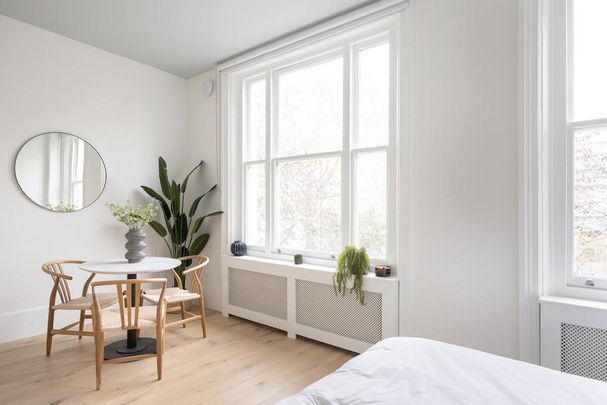 Studio to rent - Photo 1