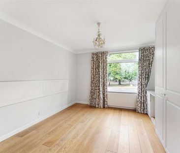 Ferndown, South Woodford, E18 - Photo 3