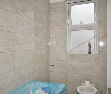 4 bedroom flat to rent - Photo 6 | Rentumo