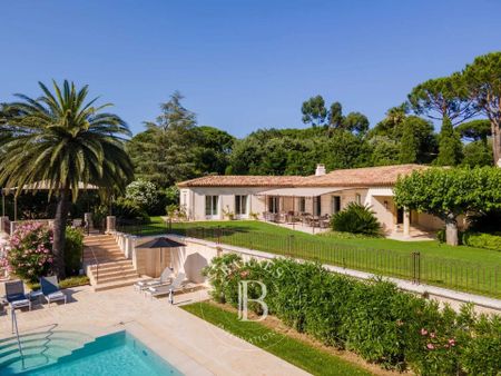 SAINT-TROPEZ - VILLAGE - 8 CHAMBRES - PISCINE - VUE MER - Photo 5