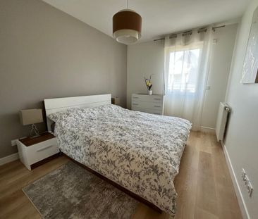 Location Appartement 3 pièces 69m² LE PLESSIS ROBINSON 92350 - Photo 1