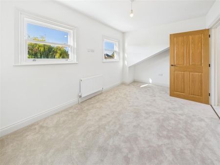 5 bedroom house to rent - Photo 2